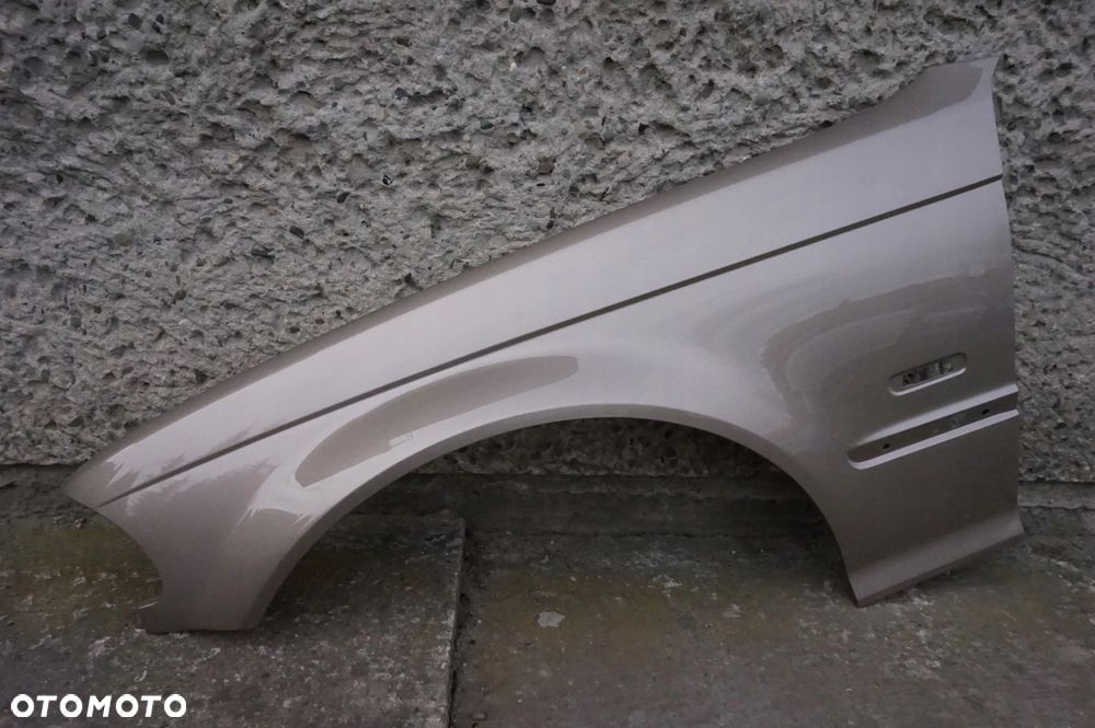 BŁOTNIK LEWY BMW E46 SAHARA BEIGE 443 98/01r - 1
