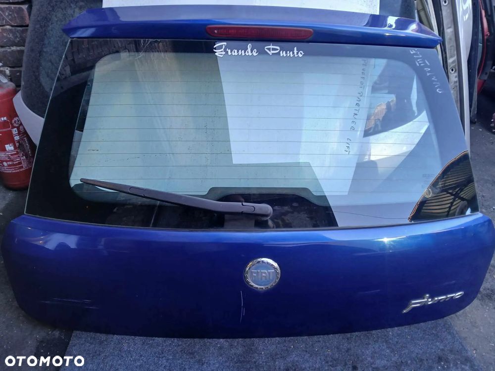 Fiat Grande Punto Klapa bagażnika - 2