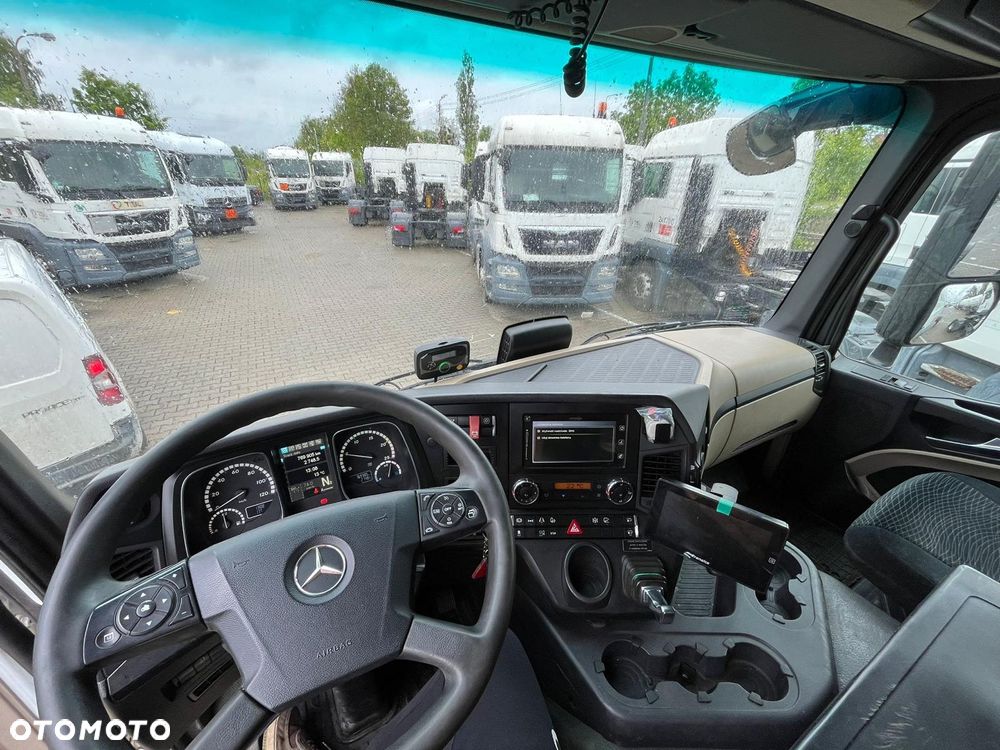 Mercedes-Benz Actros MP4 - 17