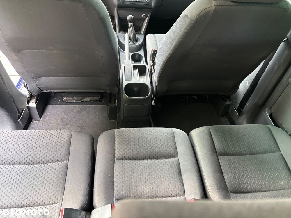 Volkswagen Touran 1.9 TDI Conceptline - 18