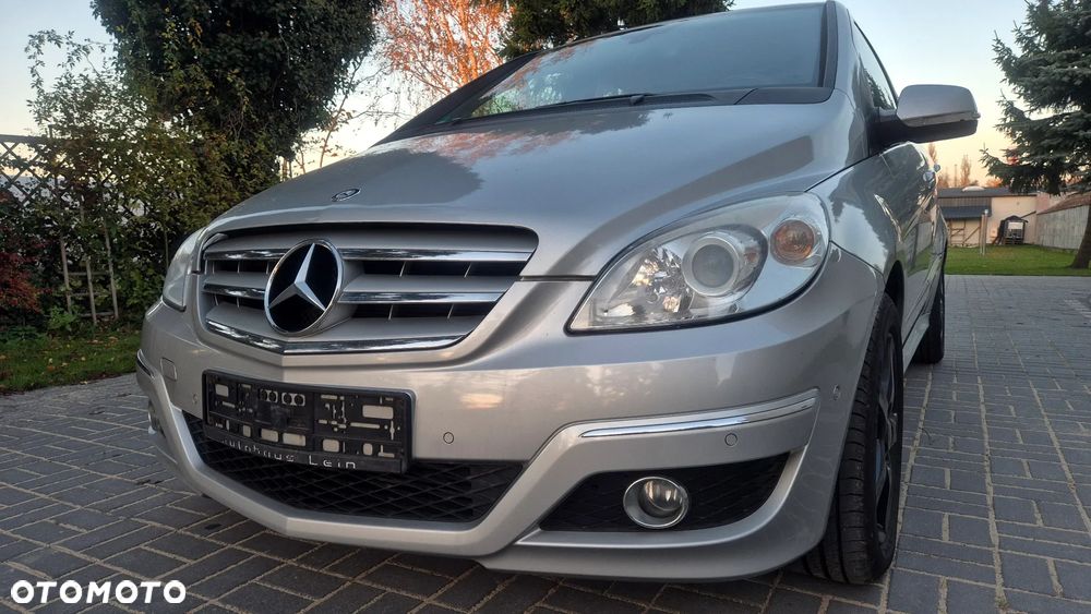 Mercedes-Benz Klasa B 180 CDI EU5 - 25