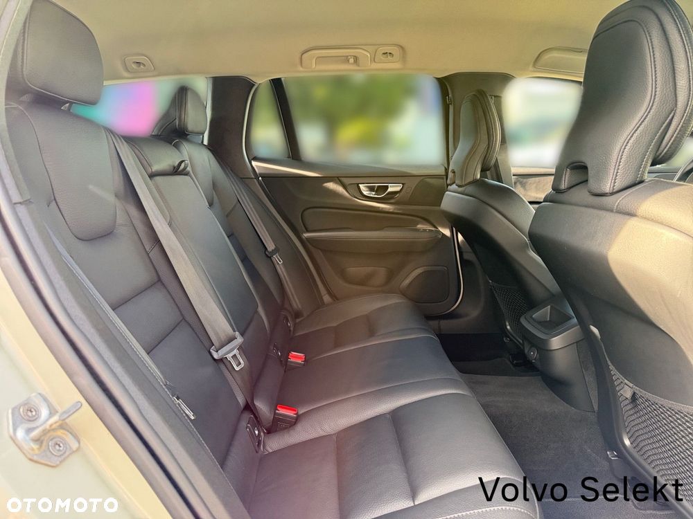 Volvo V60 - 28