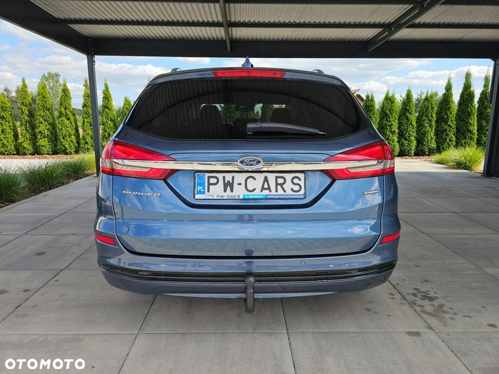 Ford Mondeo - 8