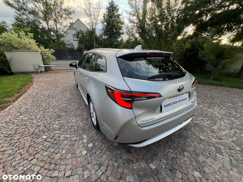 Toyota Corolla 1.8 Hybrid Comfort - 21