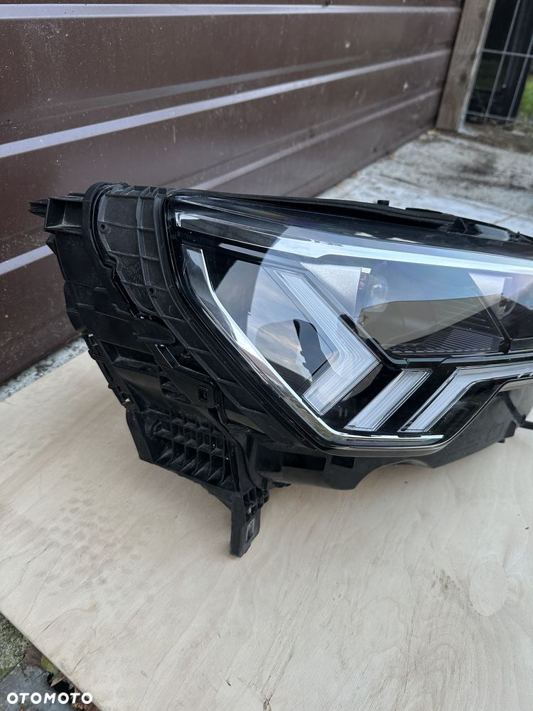 REFLEKTOR LAMPA PRAWA AUDI RSQ3 FULL LED MATRIX 83A941784C - 3