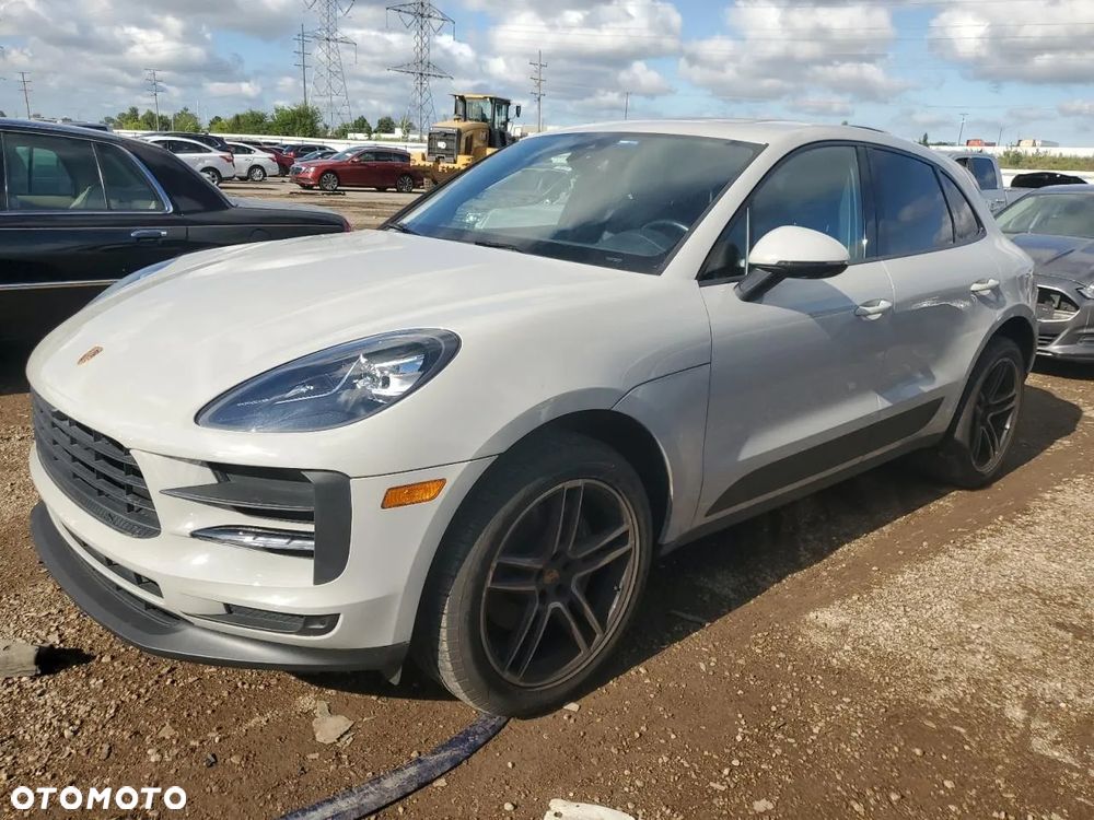 Porsche Macan - 2