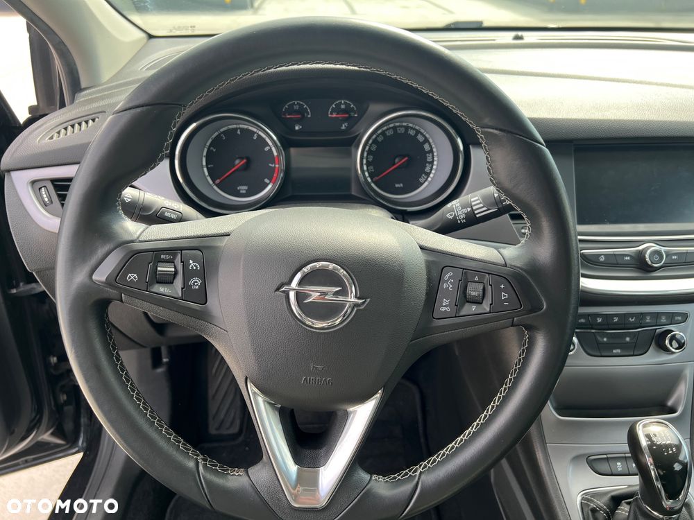 Opel Astra 1.4 T Enjoy - 12