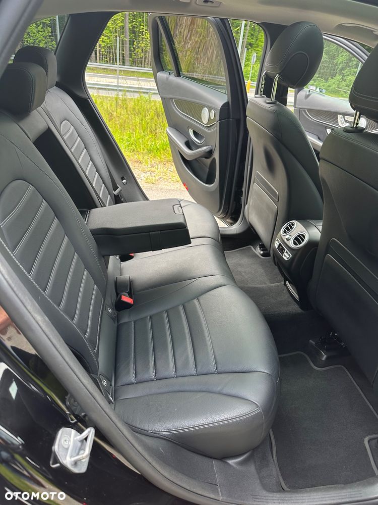 Mercedes-Benz GLC 250 4-Matic - 32