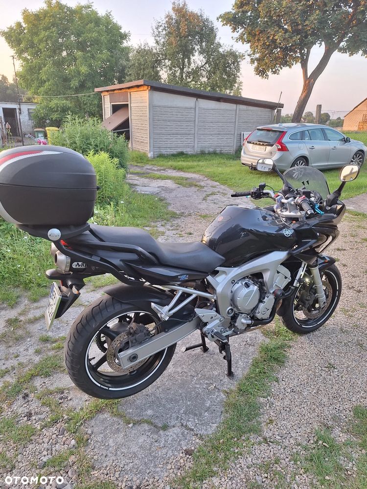 Yamaha FZ6 - 5
