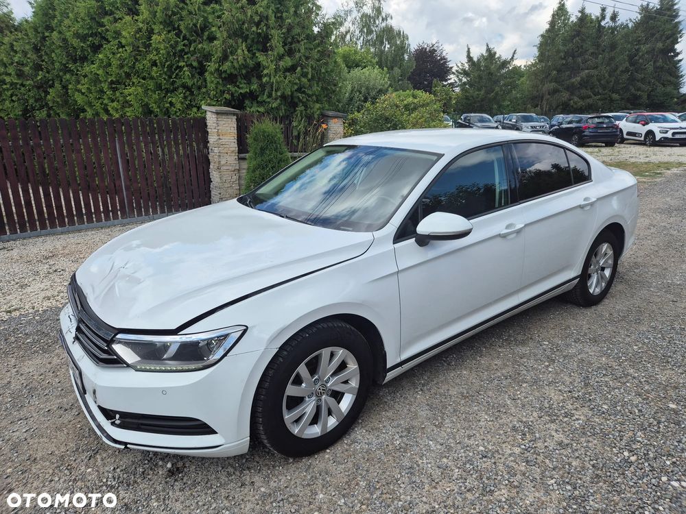 Volkswagen Passat 2.0 TDI SCR Highline - 1