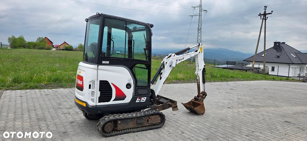Bobcat E19 - 5