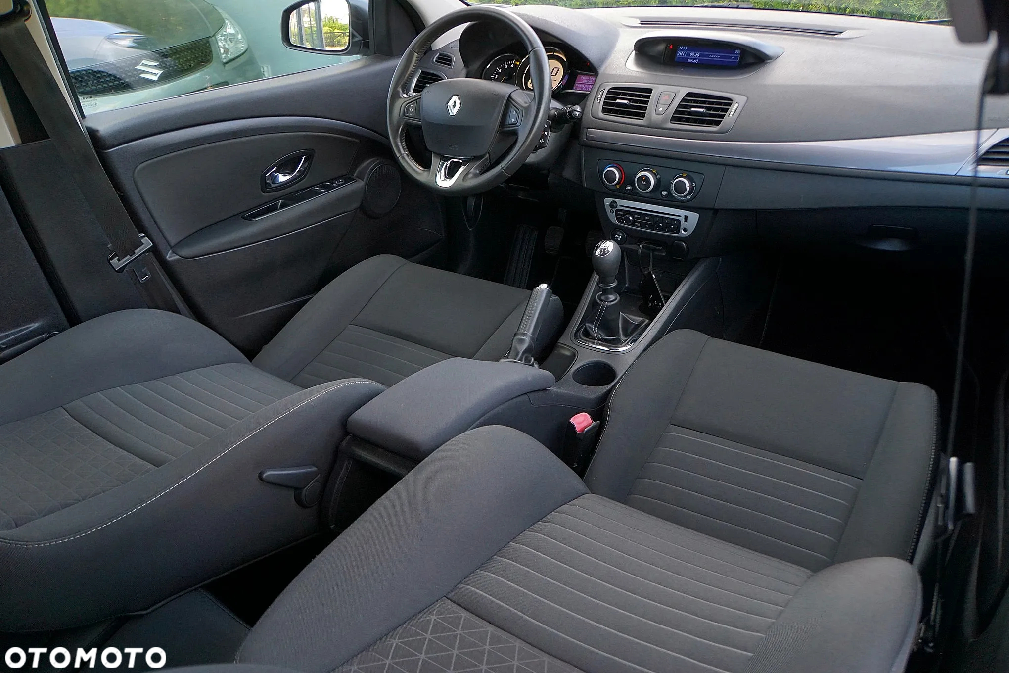 Renault Megane 1.6 16V 110 LIMITED - 22