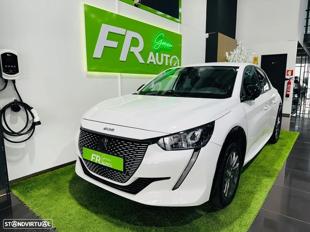 Peugeot e-208 - 19