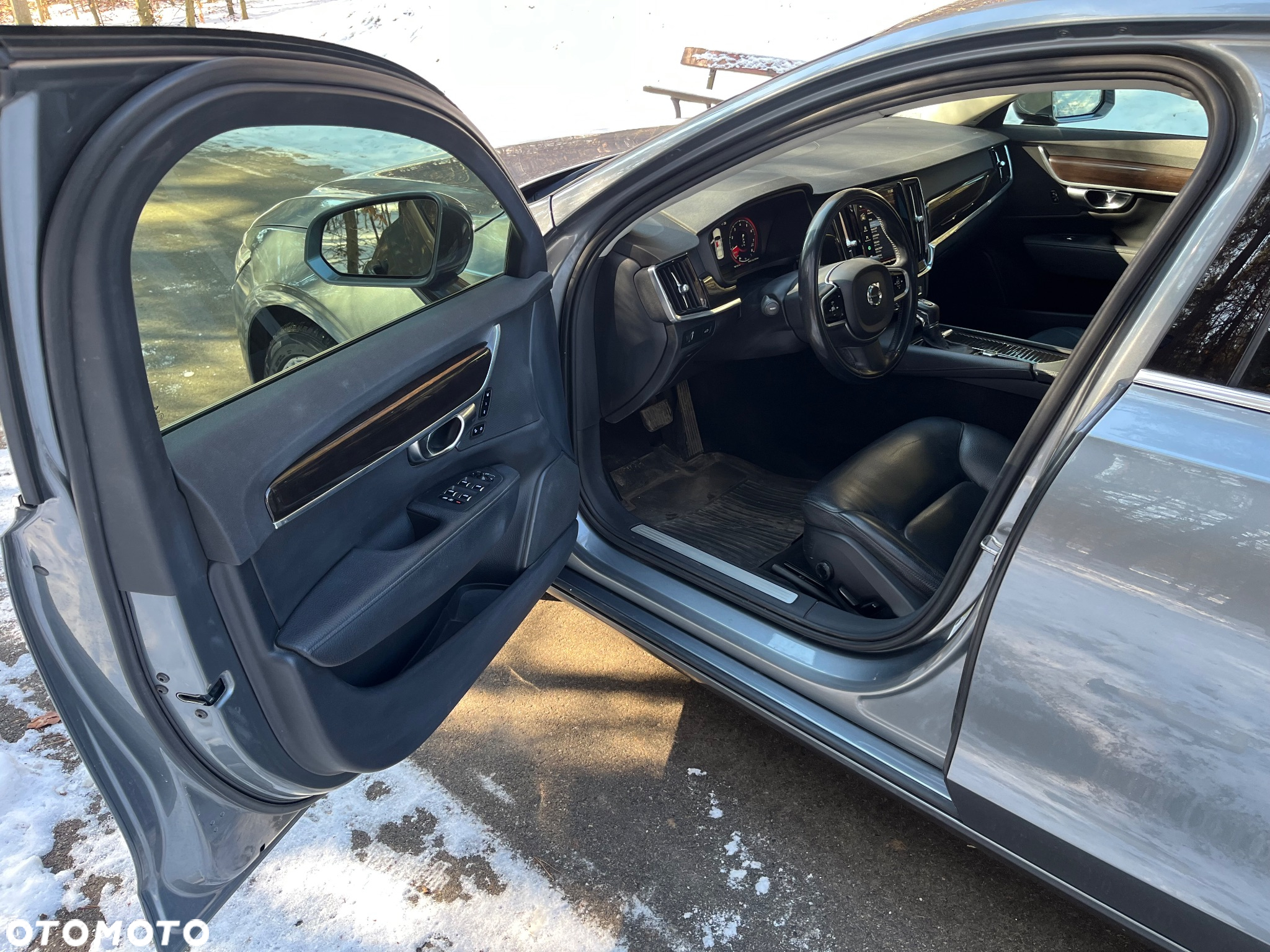 Volvo S90 T5 Geartronic Momentum - 17