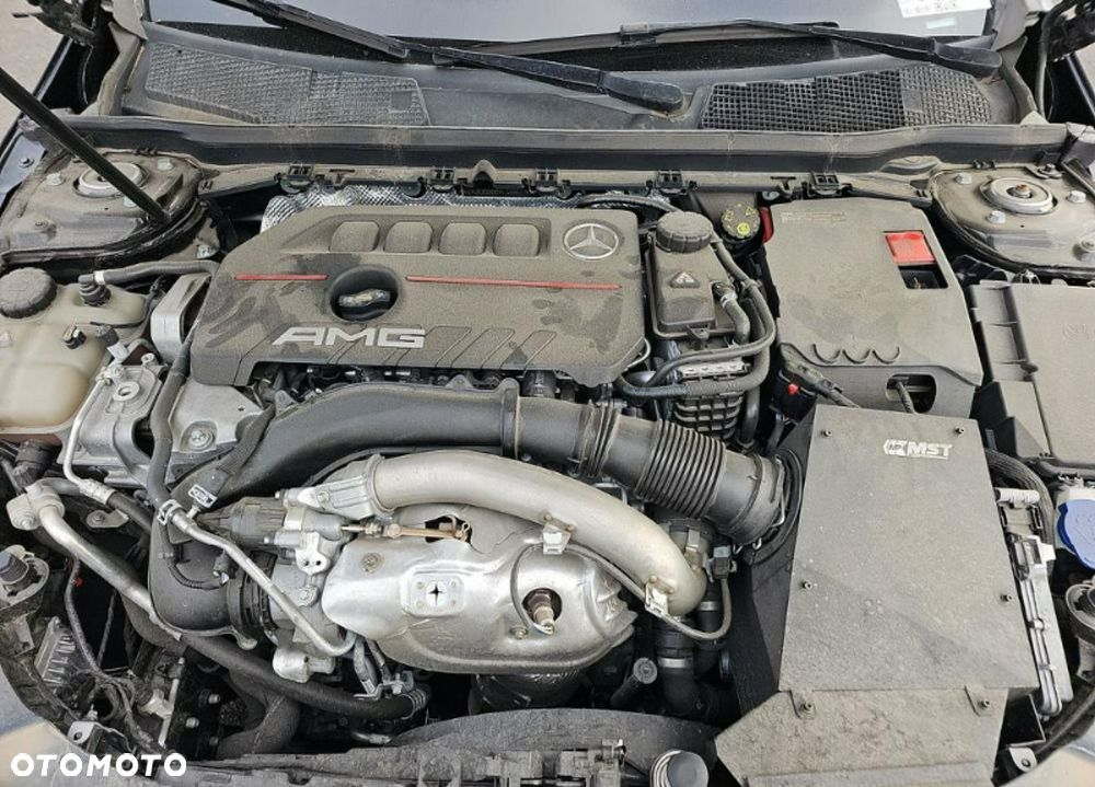 Mercedes-Benz Klasa A 35 AMG 4-Matic 7G-DCT - 11