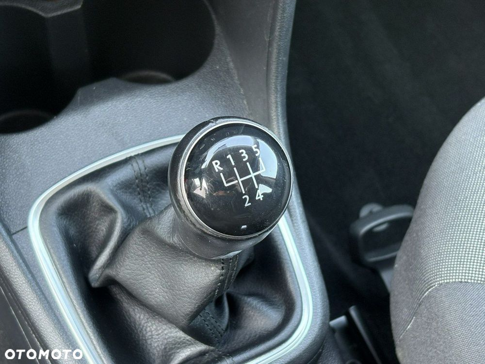 Volkswagen Polo 1.2 TSI BMT Fresh - 29