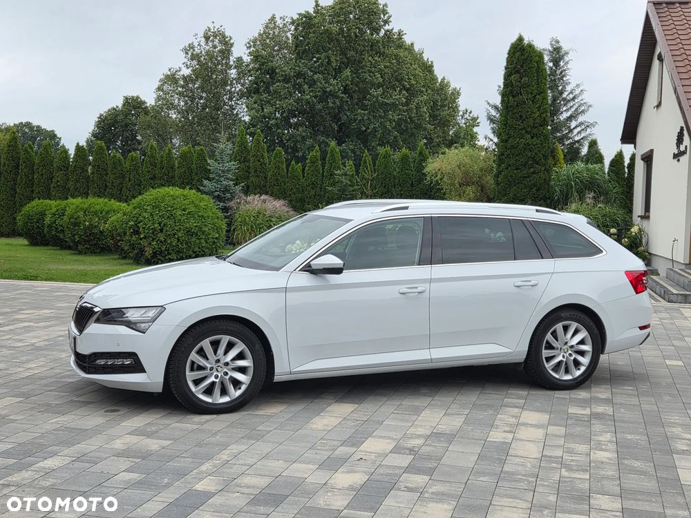 Skoda Superb 2.0 TDI SCR Style DSG - 38