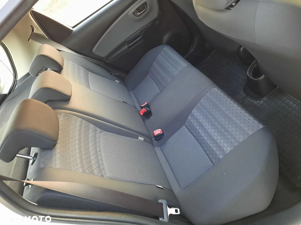 Toyota Yaris 1.33 VVT-i Trend - 22