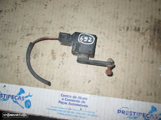 Sensor A0105427617 MERCEDES W220 2004 NIVEL SUSPENSAO - 1