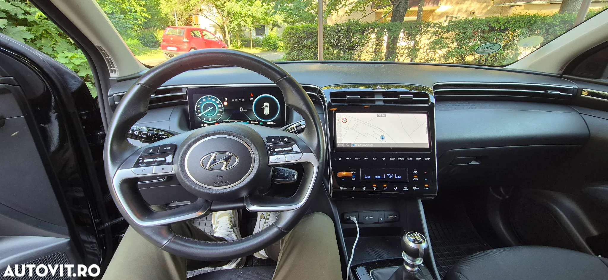 Hyundai Tucson - 2