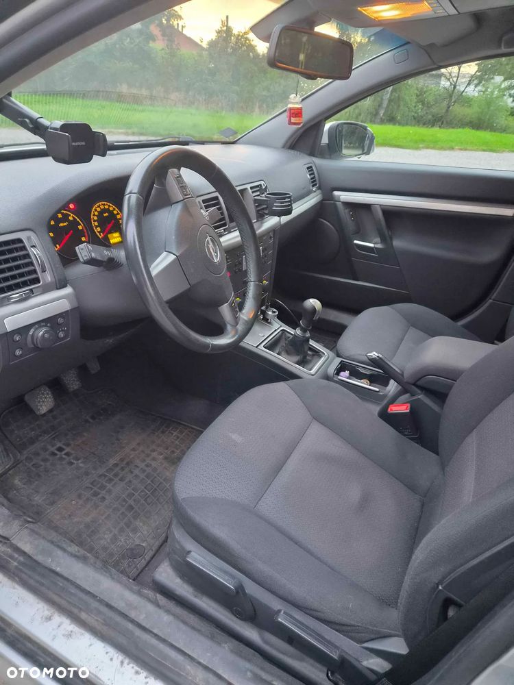 Opel Signum 1.9 CDTI Cosmo - 9