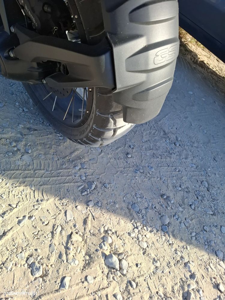 BMW R 1250 GS Triple Black - 10