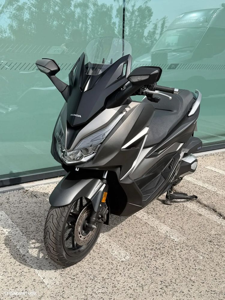 Honda Forza - 4