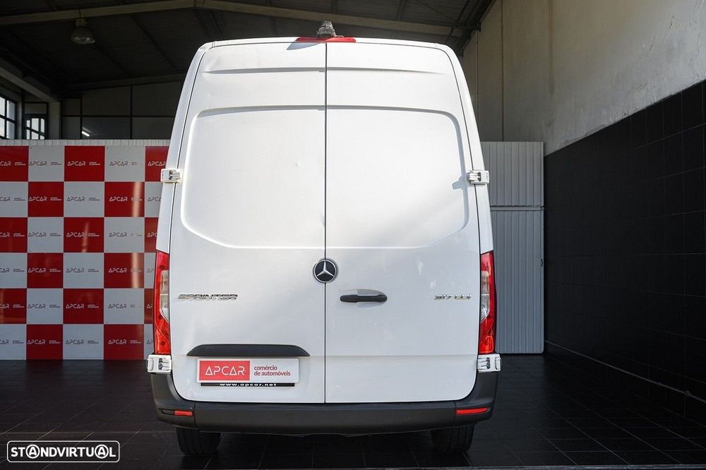 Mercedes-Benz Sprinter 317 CDI/37 - 4