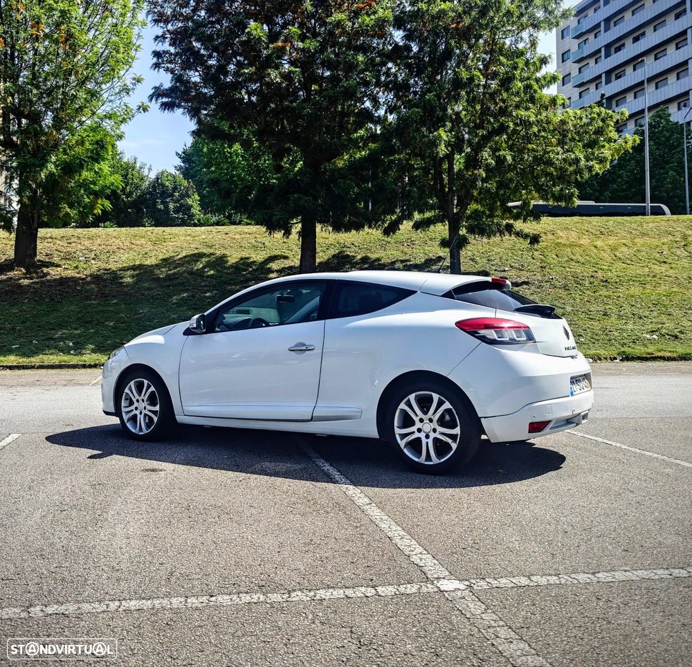 Renault Mégane Coupe Energy dCi 110 FAP Start & Stop GT Line - 34