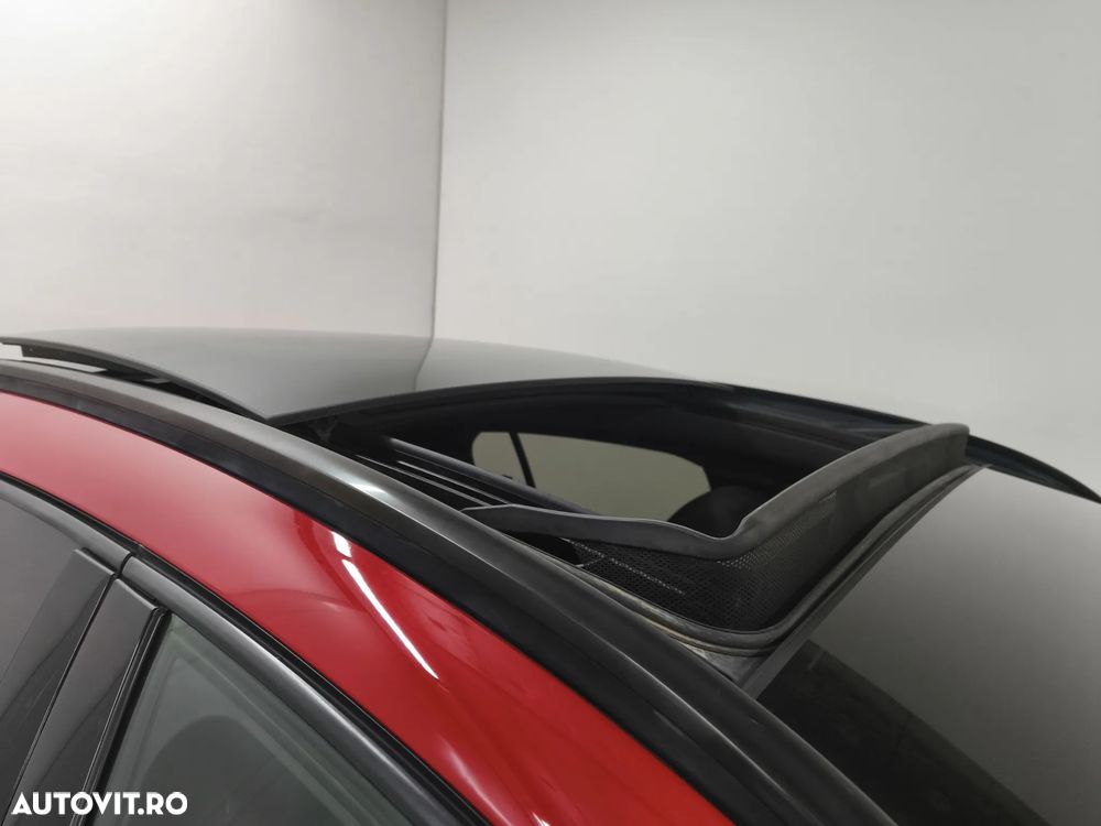Mercedes-Benz GLA 200 d 4MATIC Aut. - 13