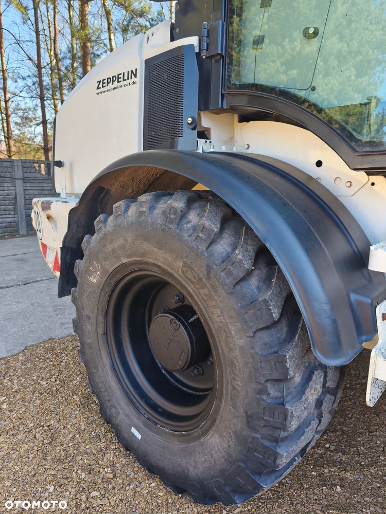 Caterpillar 908 - CAT 906 - 13