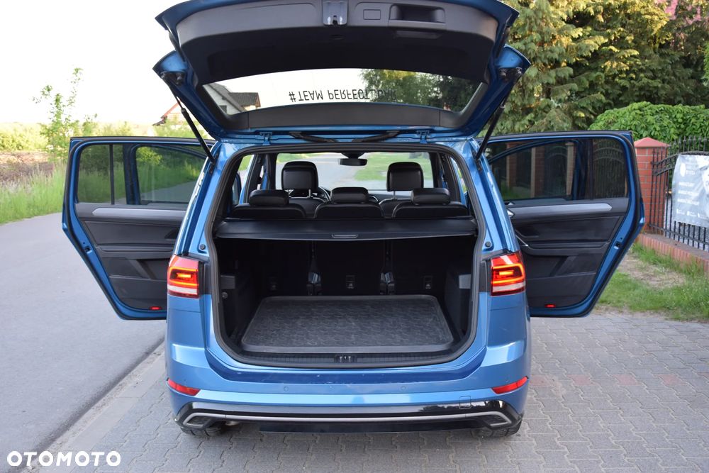 Volkswagen Touran 1.5 TSI EVO Highline - 21