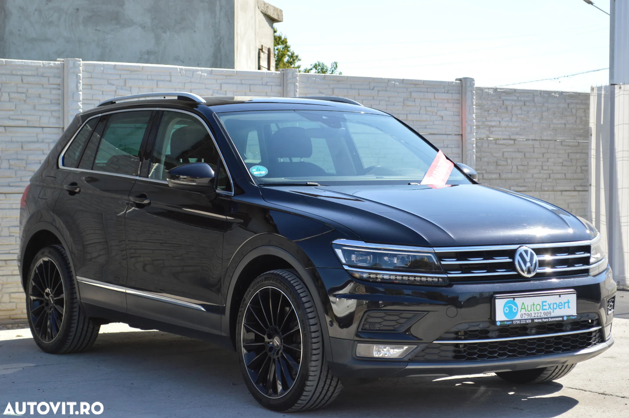 Volkswagen Tiguan 2.0 TDI SCR 4MOTION DSG Highline - 37