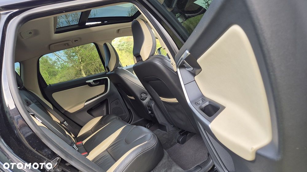 Volvo XC 60 D4 RDesign - 10