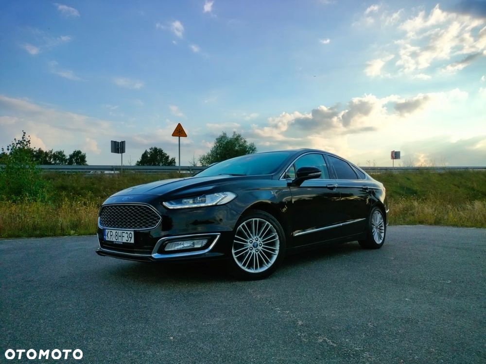 Ford Mondeo Vignale 2.0 Hybrid - 1