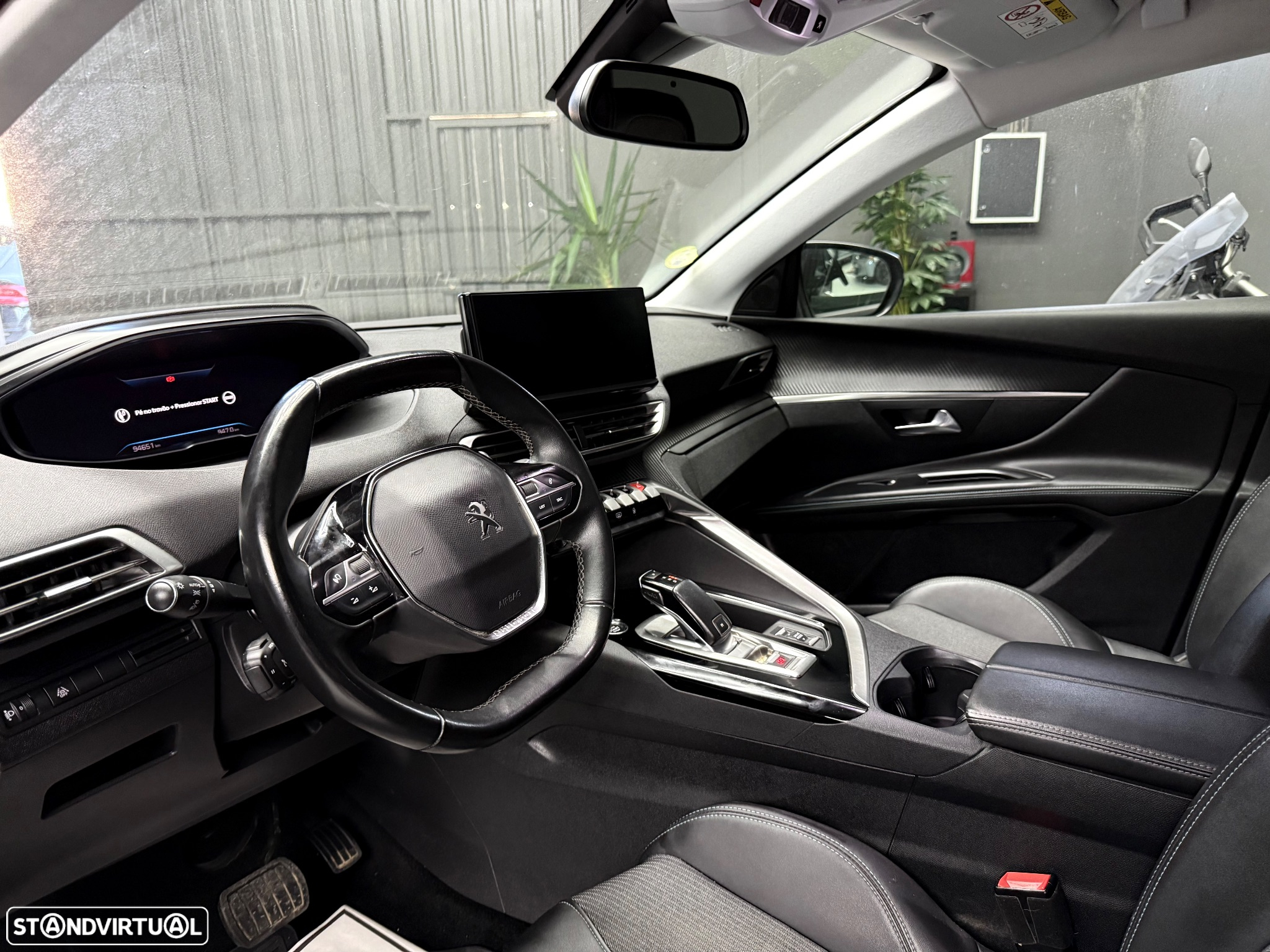 Peugeot 5008 1.5 BlueHDi Allure Pack EAT8 - 3