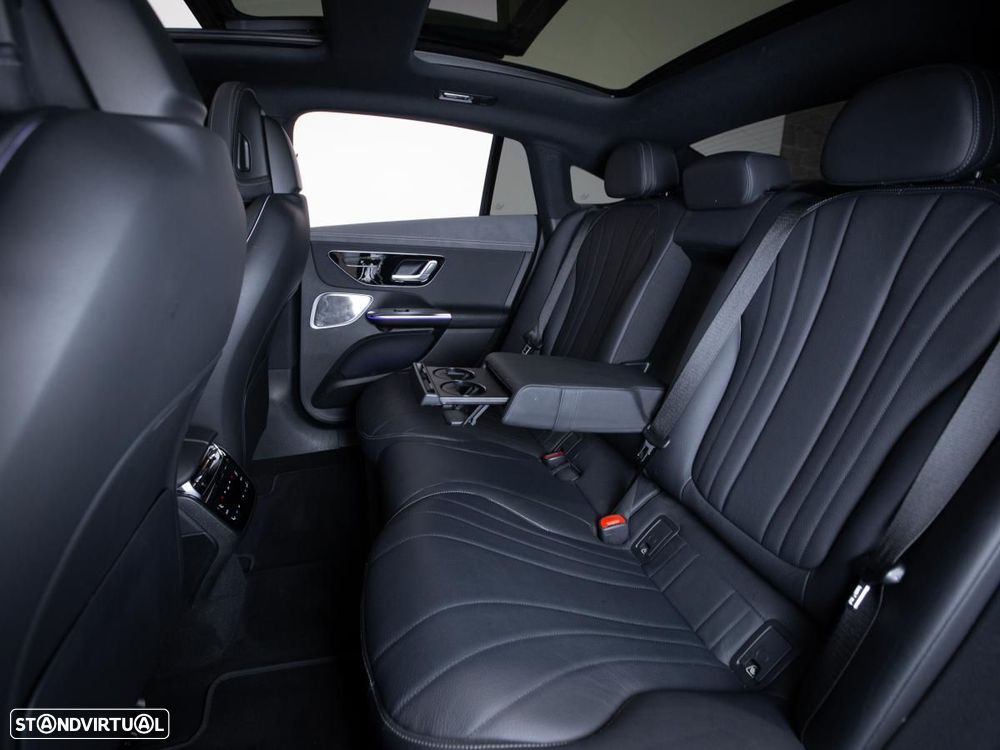 Mercedes-Benz EQE 350 Electric Art - 13
