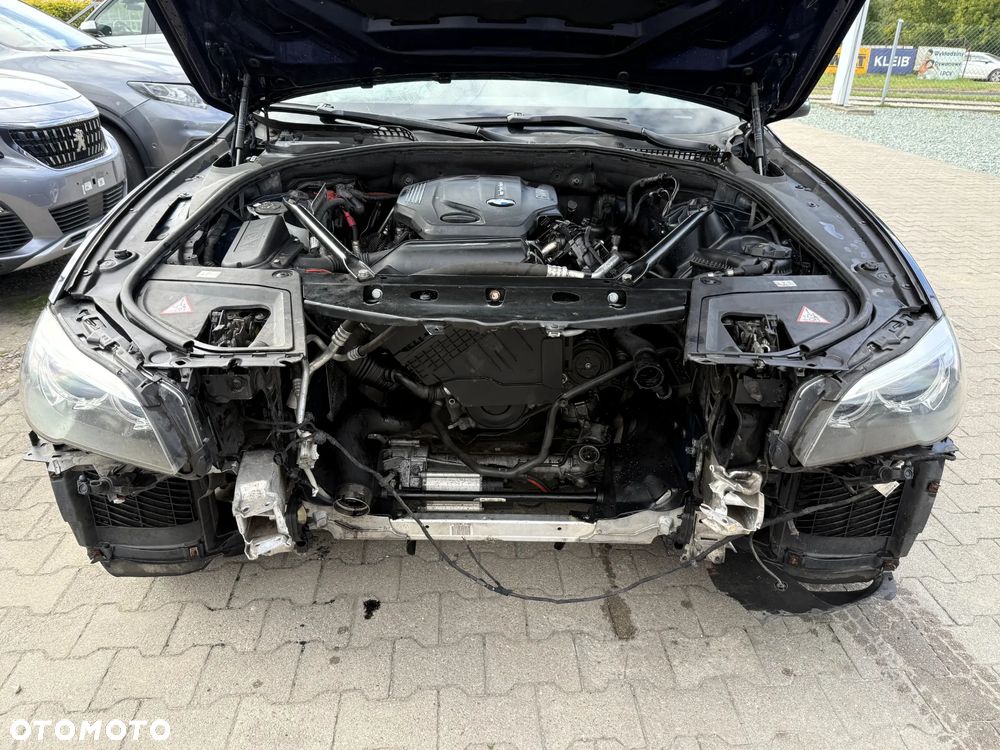 BMW Seria 5 520d - 8