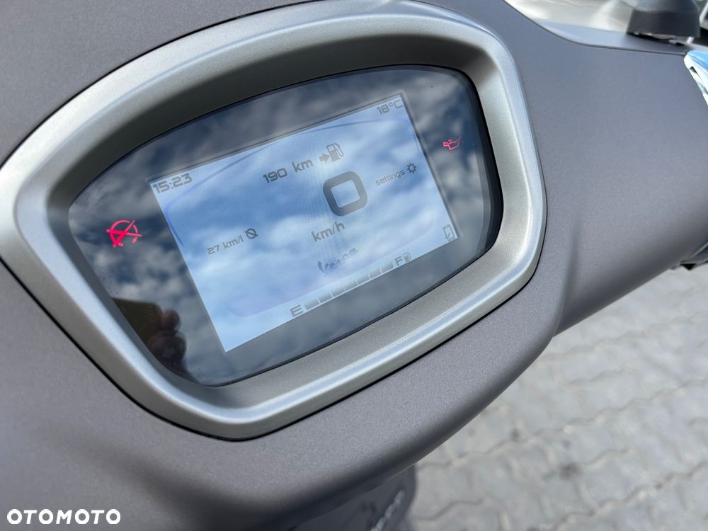 Vespa GTS - 6