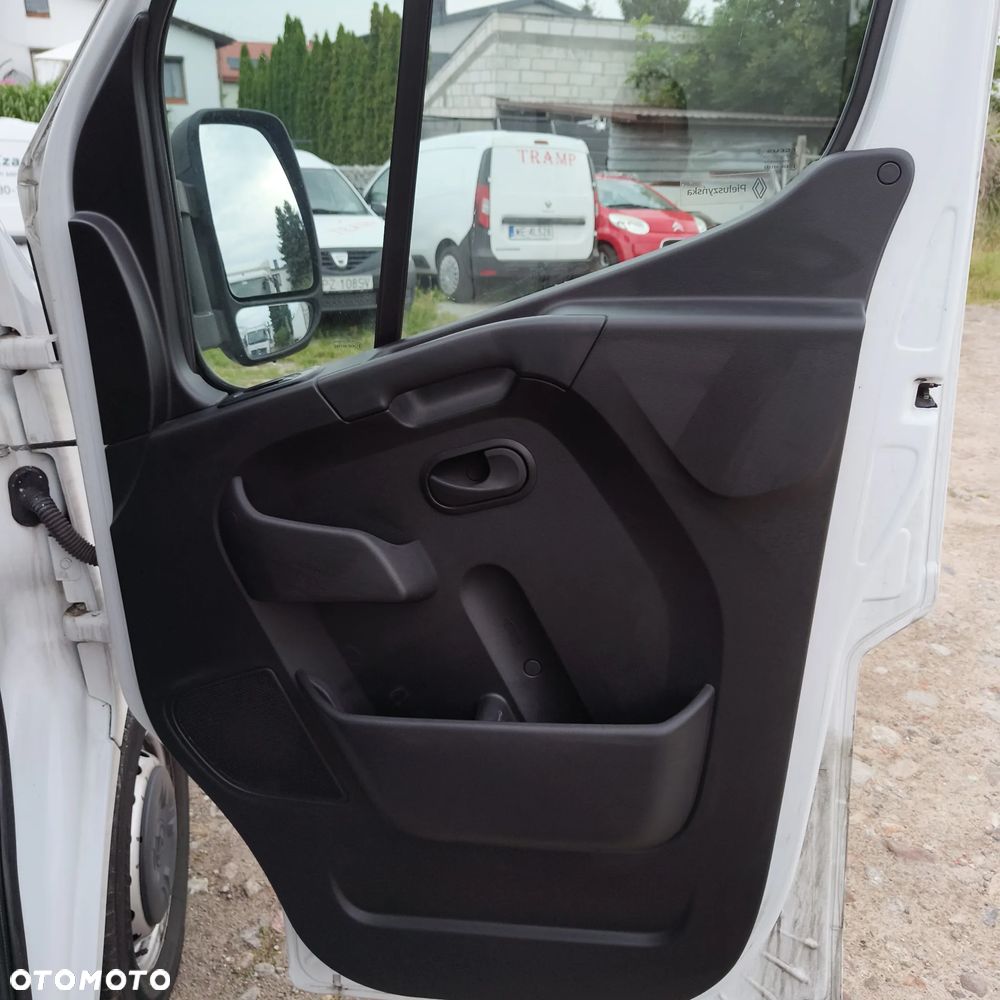 Renault Master - 16