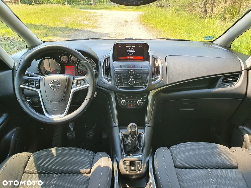 Opel Zafira Tourer 1.4 Turbo Edition - 14