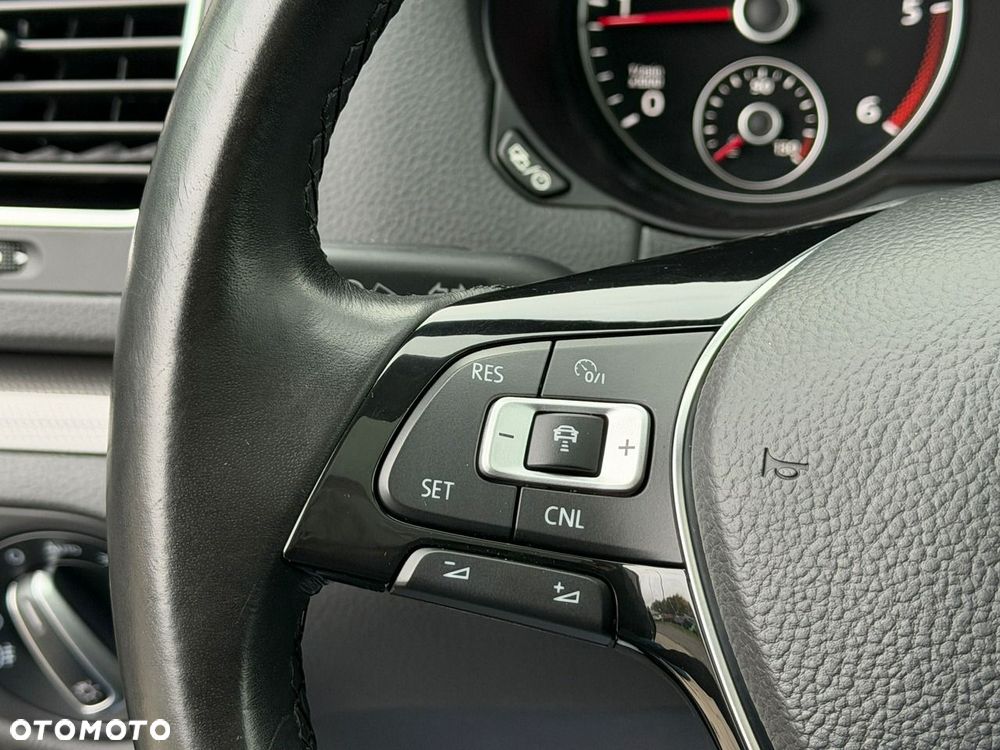 Volkswagen Sharan 2.0 TDI BMT IQ.Drive - 24
