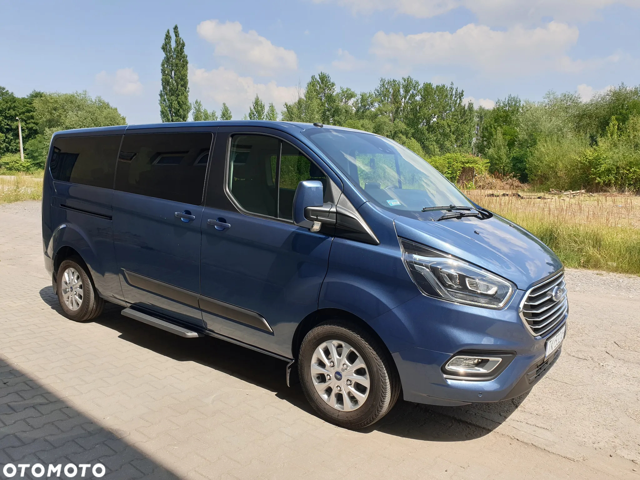 Ford Tourneo Custom 2.0 EcoBlue L2 Trend - 22