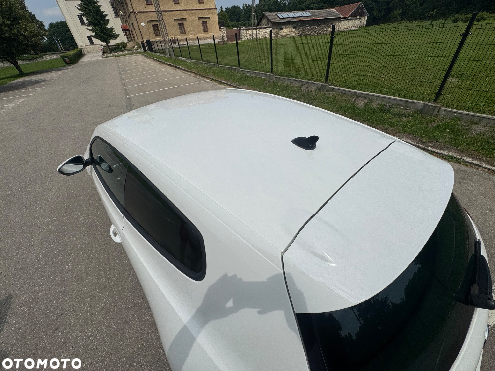 Volkswagen Scirocco 2.0 TDI - 16