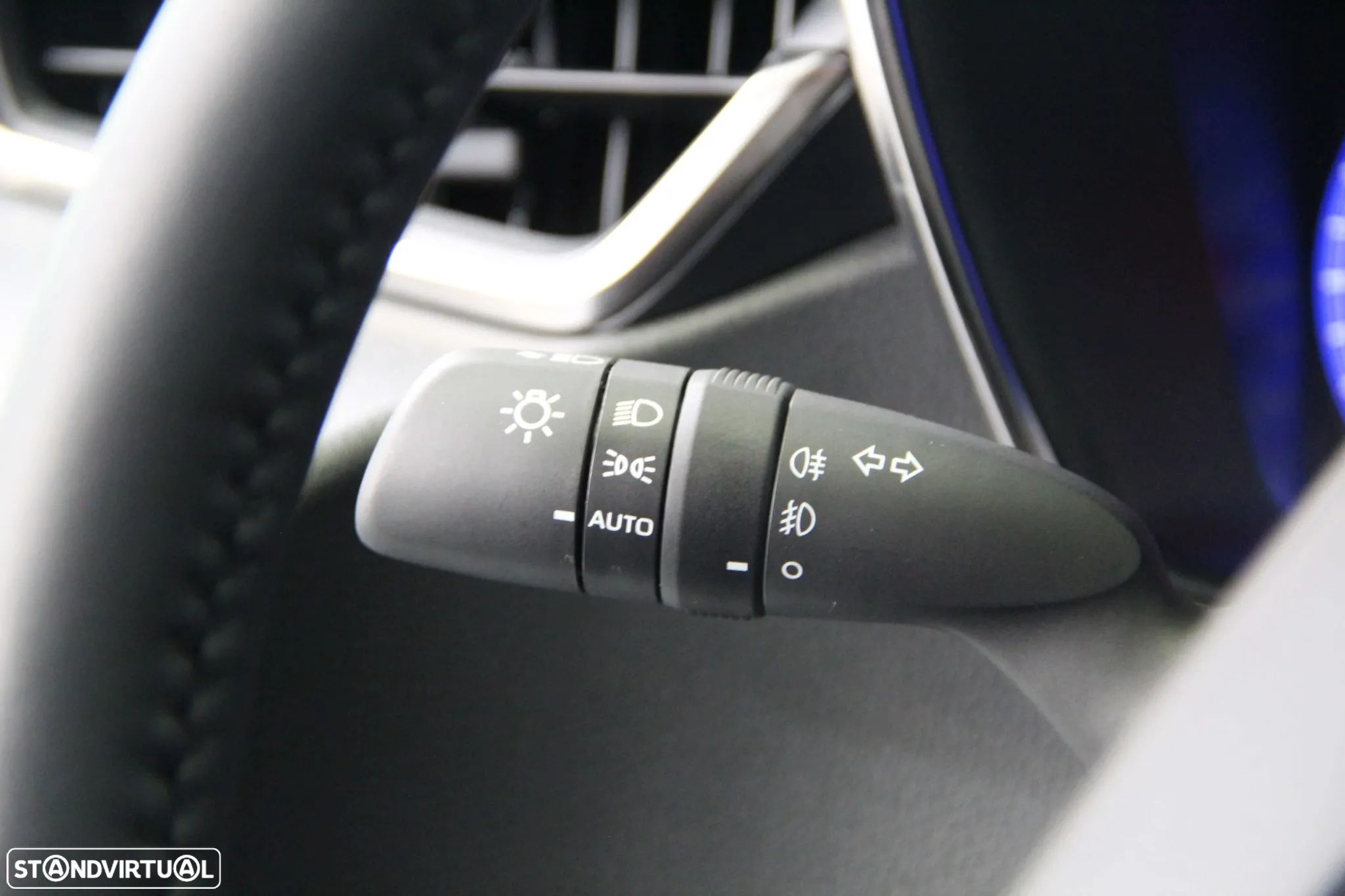 Toyota Corolla Touring Sports 1.8 Hybrid Comfort - 16
