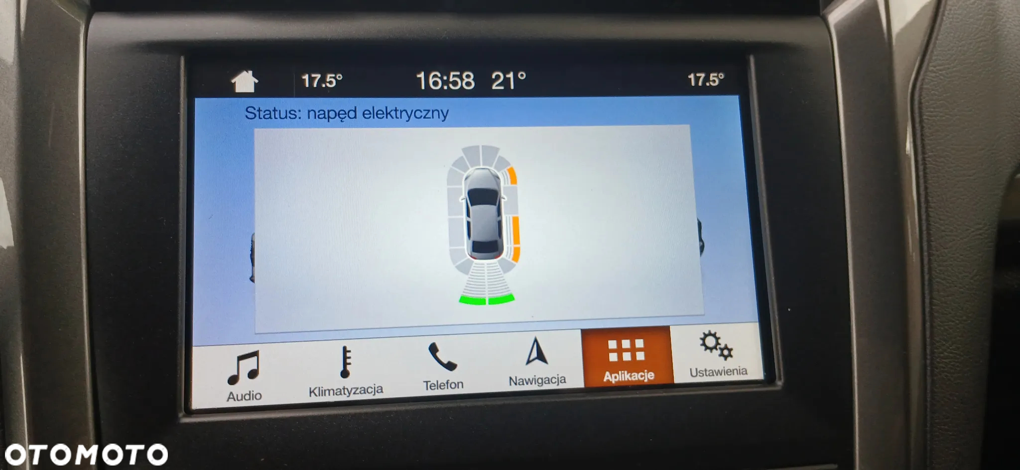 Ford Mondeo 2.0 Hybrid Titanium - 29