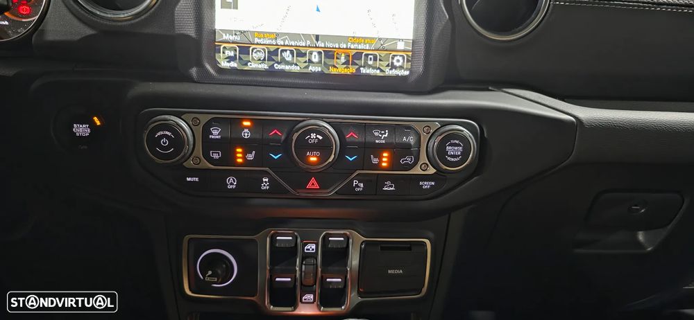 Jeep Gladiator 3.0V6 MultiJet AWD Auto Overland - 17