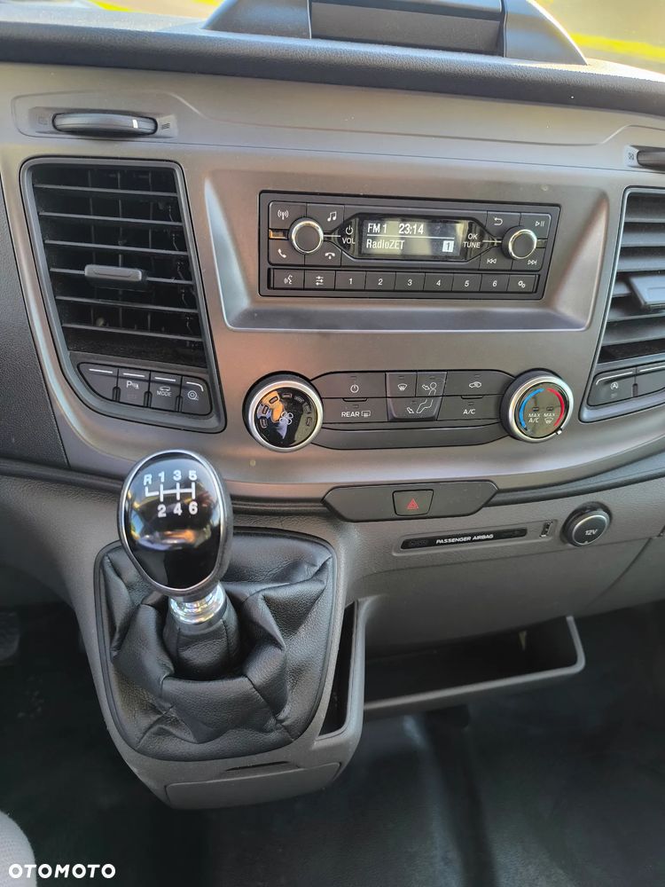 Ford Transit - 21
