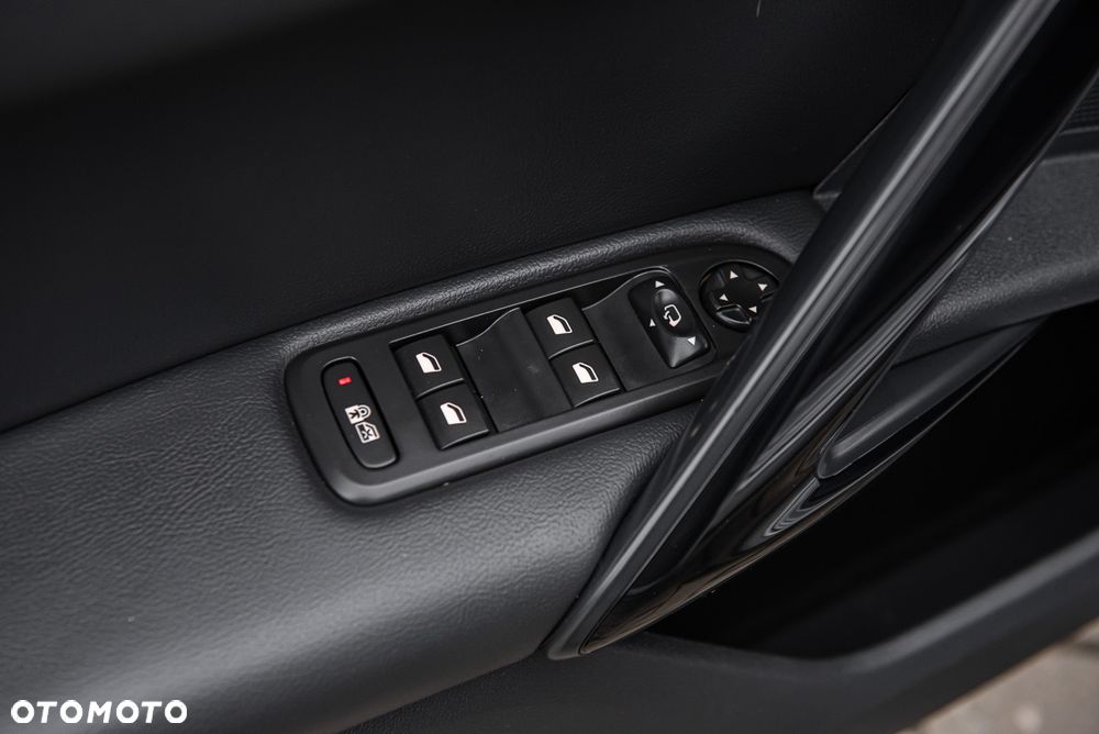 Peugeot 508 RXH BlueHDi 180 EAT6 Stop&Start - 21