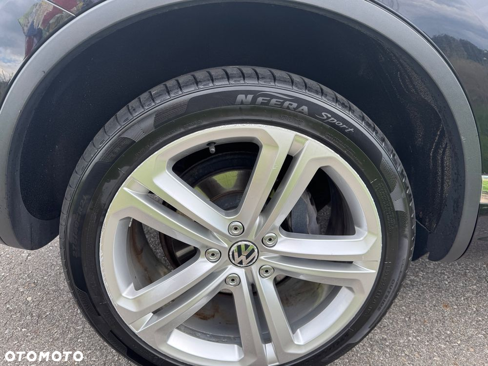 Volkswagen Touareg 3.0 V6 TDI BMT R-Style - 10